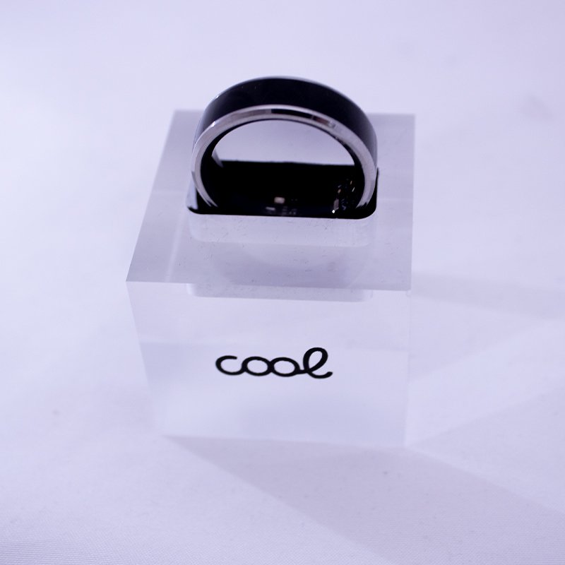 Présentoir en acrylique Smart Ring Stand COOL